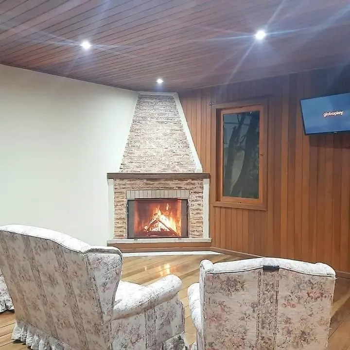 Vendégház Cantinho Dos Sonhos Suites Individuais Campos do Jordão Brazília